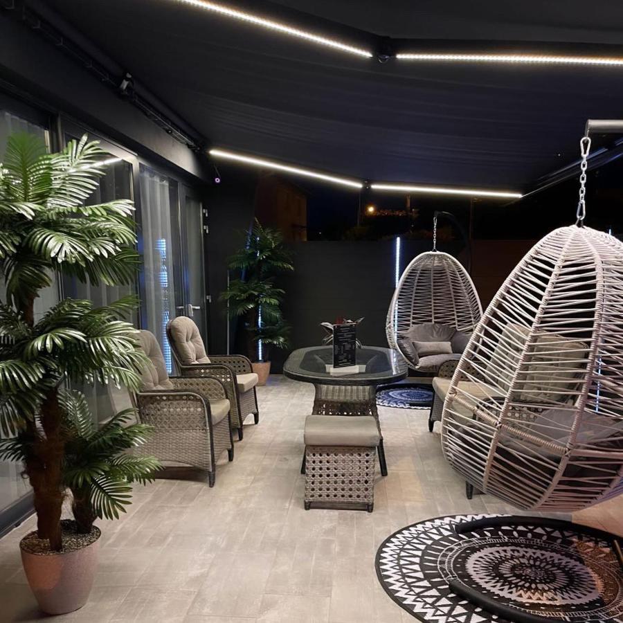 Loft Privatif Avec Jacuzzi Et Sauna 생디지에 외부 사진